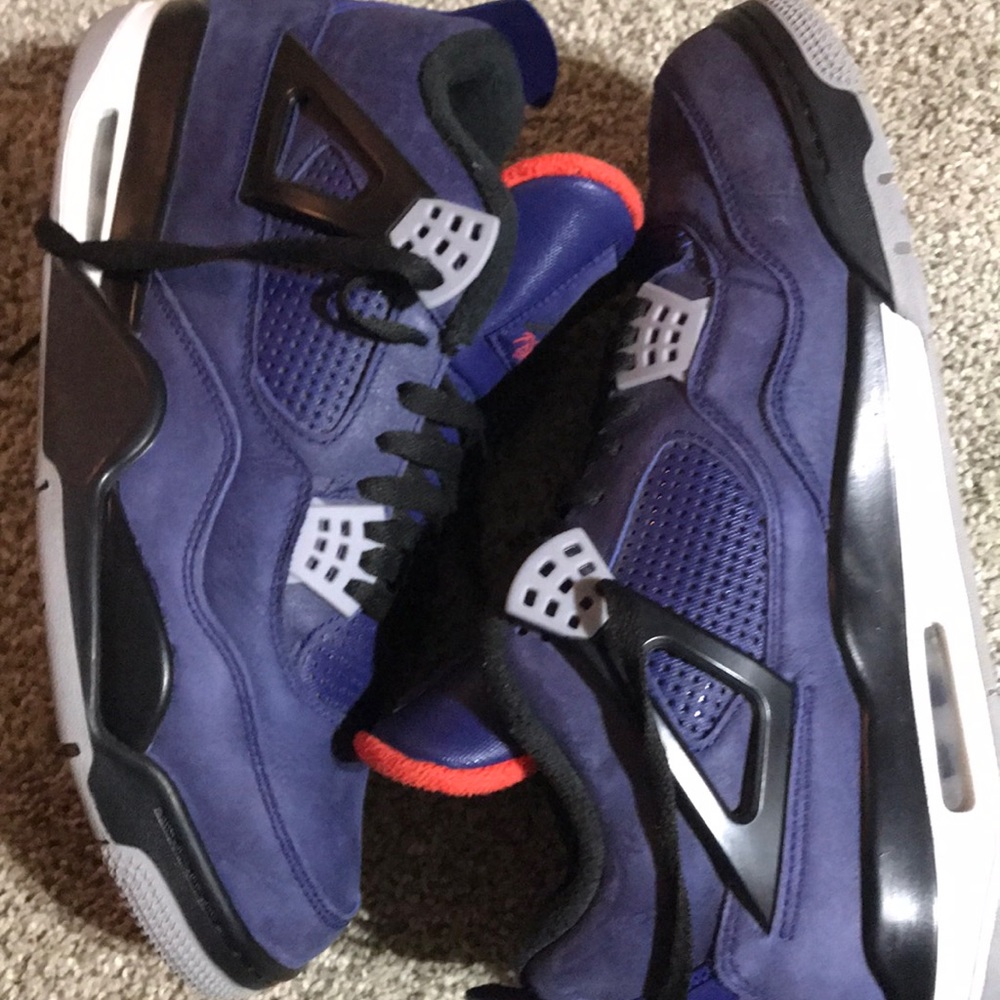 Jordan 4